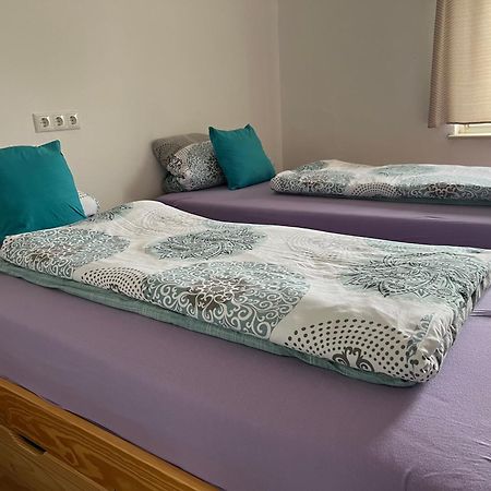 Apartments Und Zimmer Vettweiss ภายนอก รูปภาพ